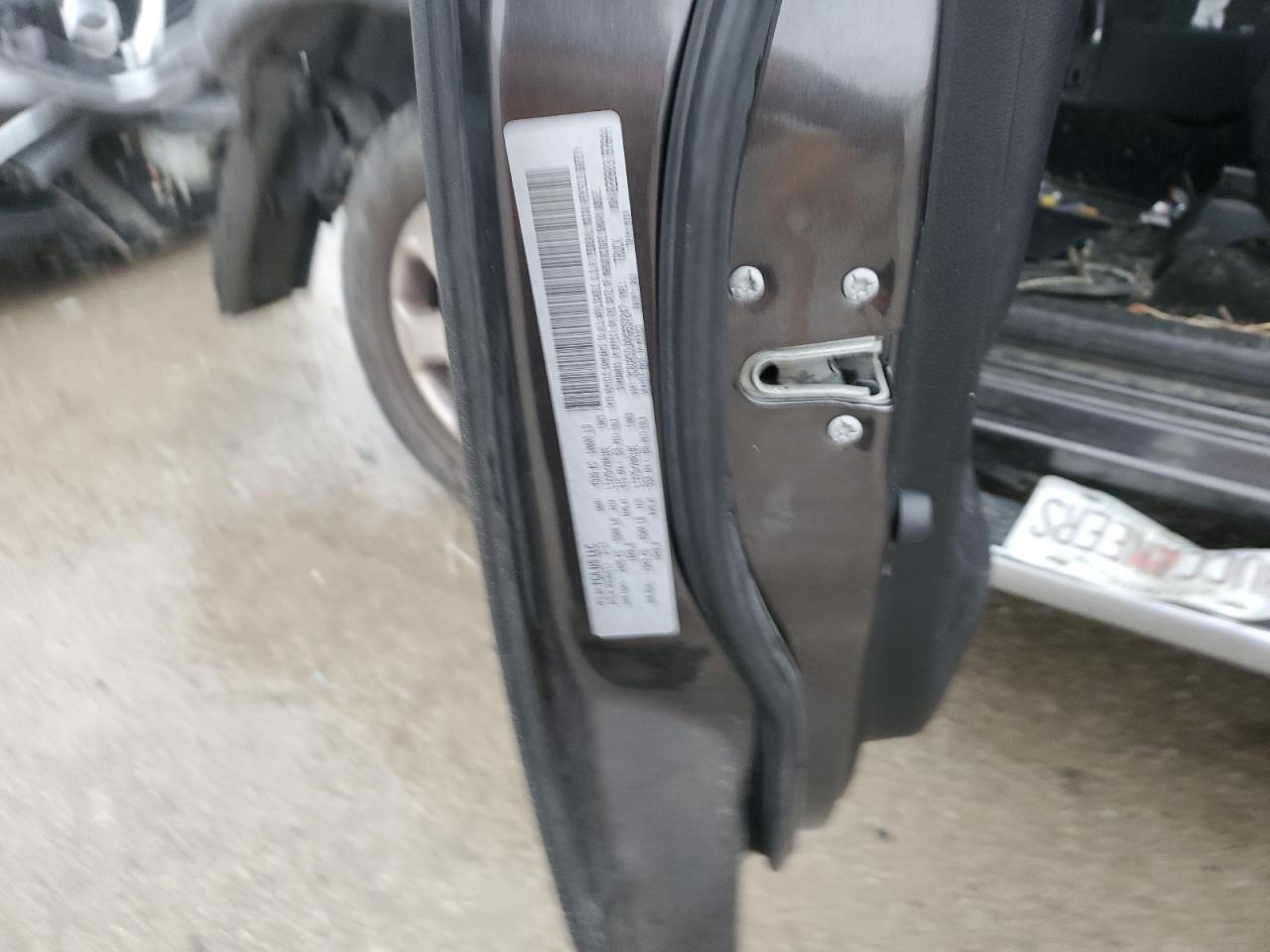 2017 RAM 2500 VIN 3C6UR5DJXHG657247 Copart auction photo, front end damage thumbnail 14
