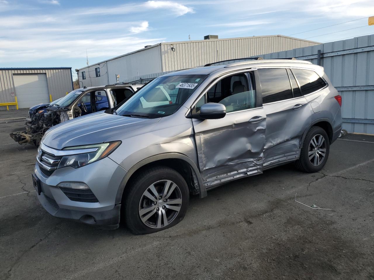 2017 Honda Pilot VIN 5FNYF6H58HB026816