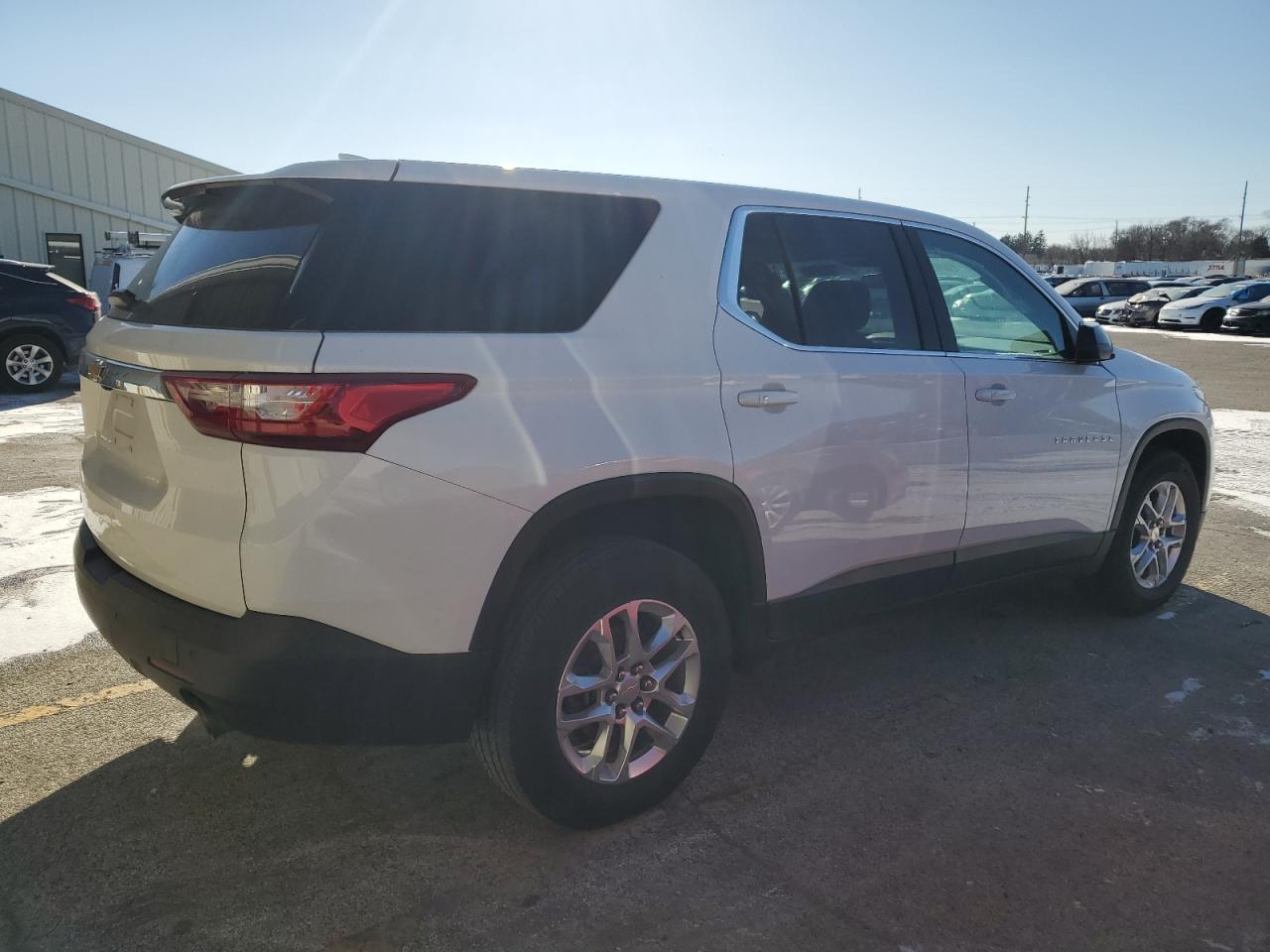 2021 Chevrolet Traverse VIN 1GNEVLKW4MJ191004 Copart auction photo, side damage thumbnail 3
