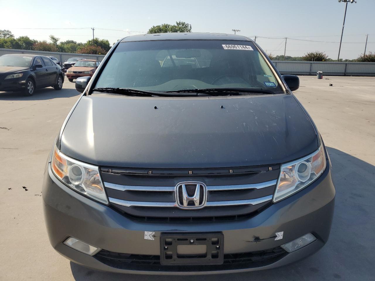 2013 Honda Odyssey VIN 5FNRL5H62DB016762 Copart auction photo, vandalism damage thumbnail 5
