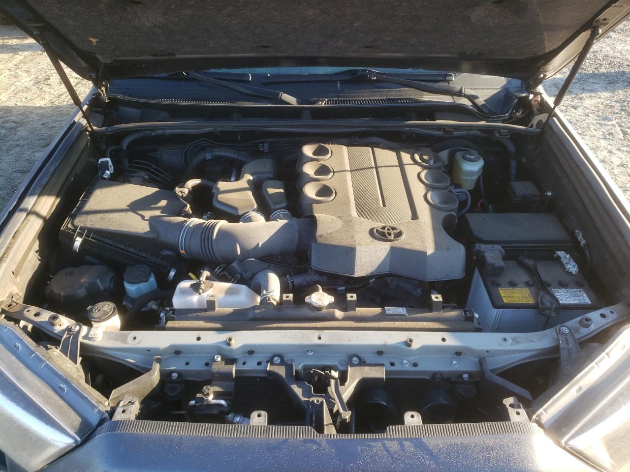 2023 Toyota 4Runner VIN JTEEU5JRXP5281396 Copart auction photo, front end / minor dent/scratches damage thumbnail 12