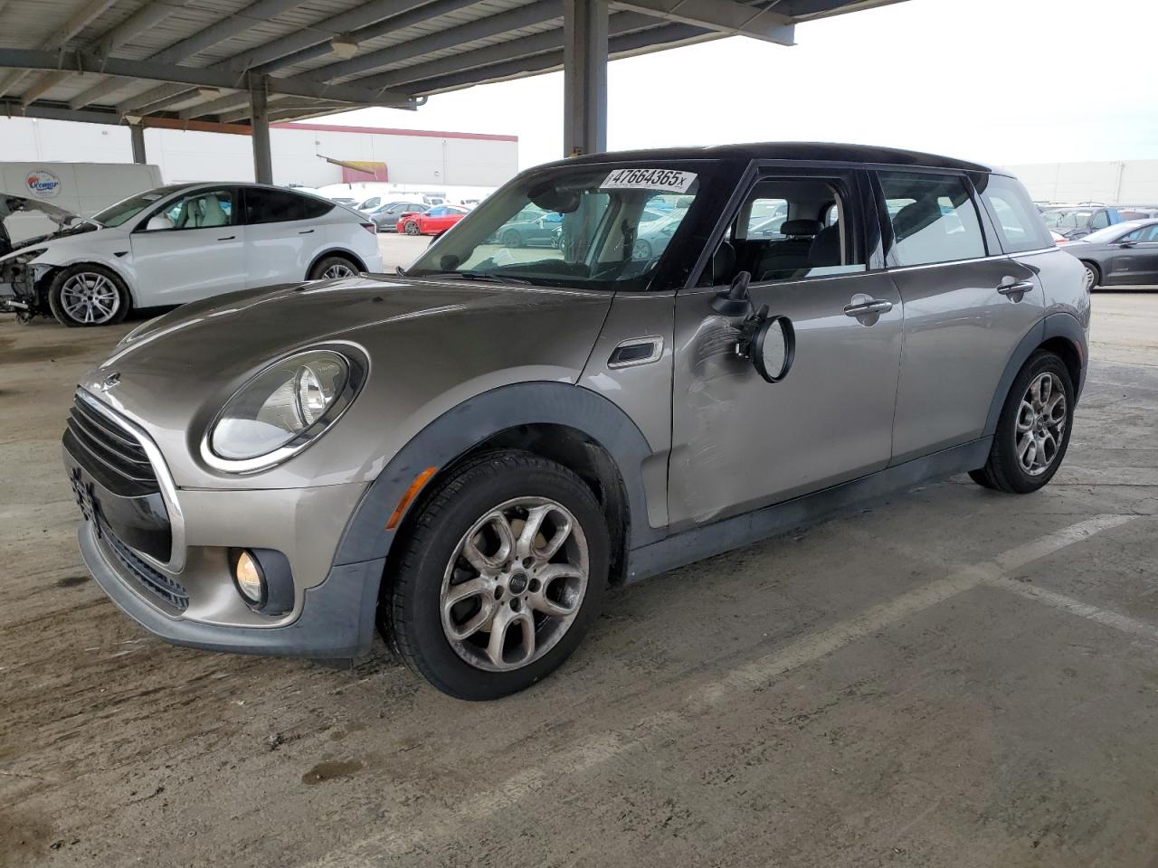 2017 MINI Cooper VIN WMWLN5C50H2E32560