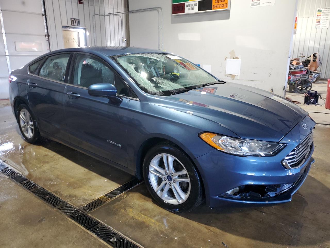 2018 Ford Fusion VIN 3FA6P0LU4JR126809 Copart auction photo, all over damage thumbnail 4