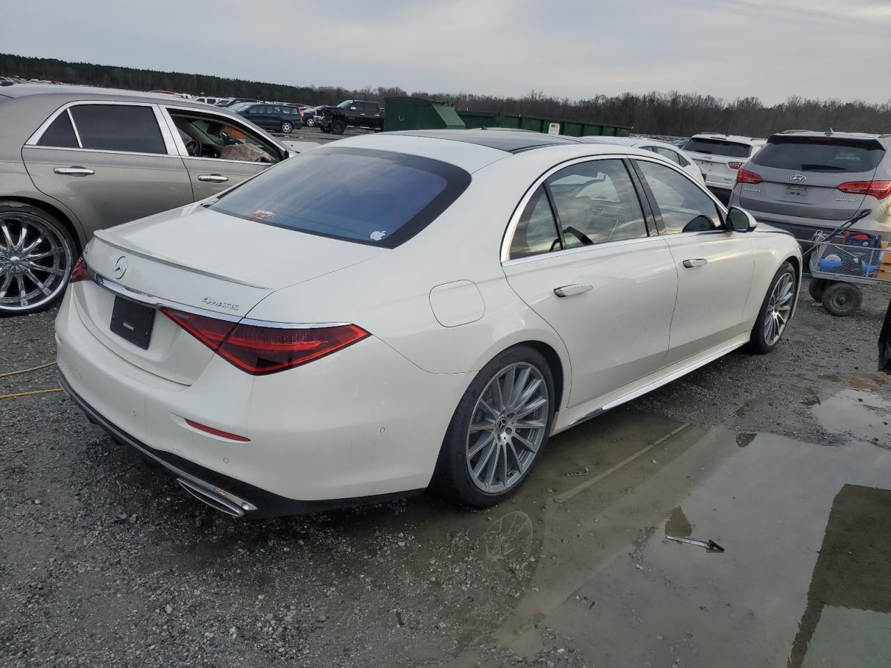 2022 Mercedes-Benz S-klasse VIN W1K6G7GB0NA152146 Copart auction photo, front end damage thumbnail 3