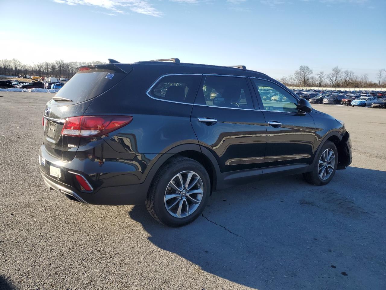 2017 Hyundai Santa Fe VIN KM8SMDHF1HU223158 Copart auction photo, front end / side damage thumbnail 3