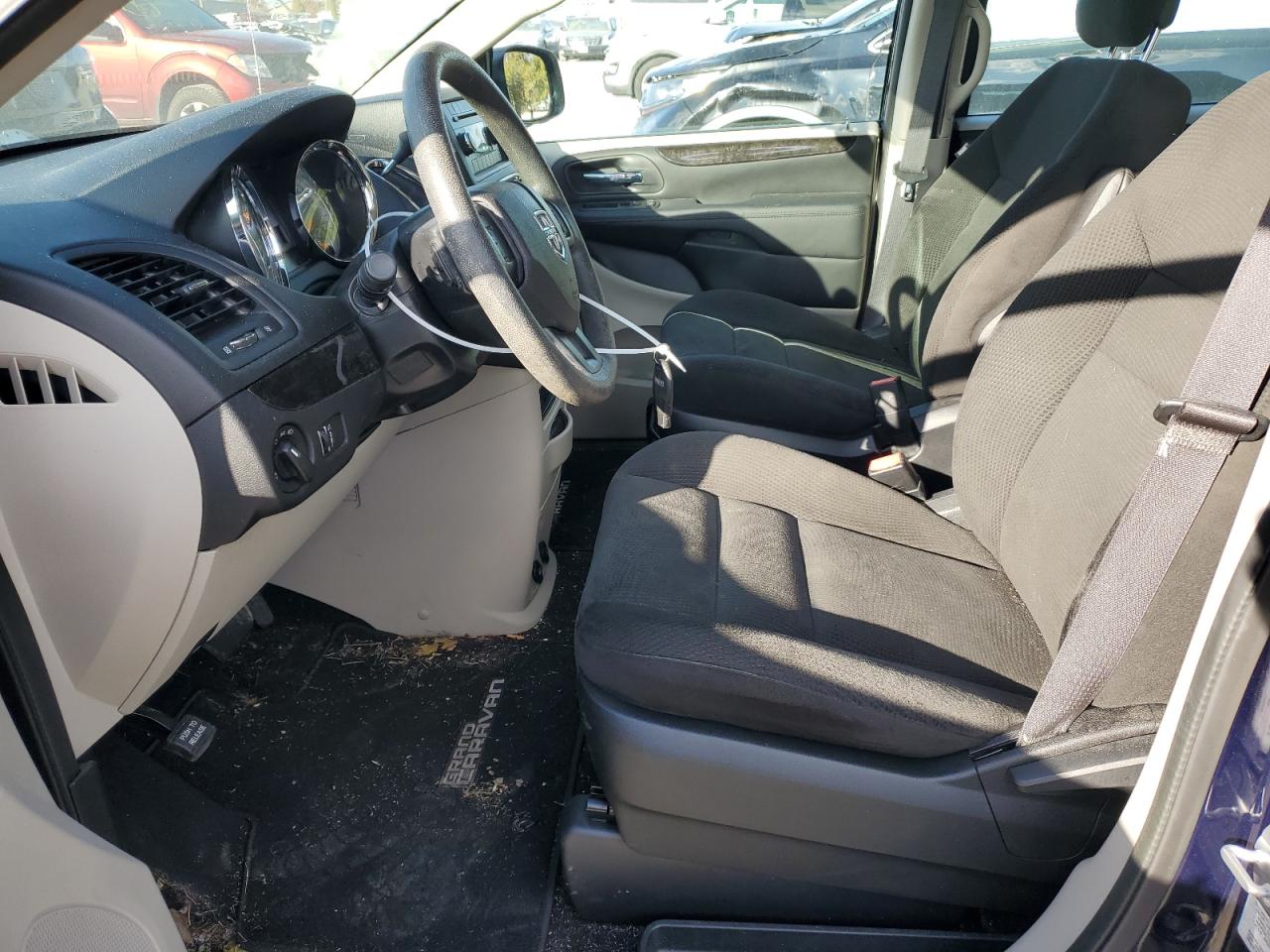 2016 Dodge Caravan VIN 2C4RDGBGXGR126199 Copart auction photo, all over / mechanical damage thumbnail 7