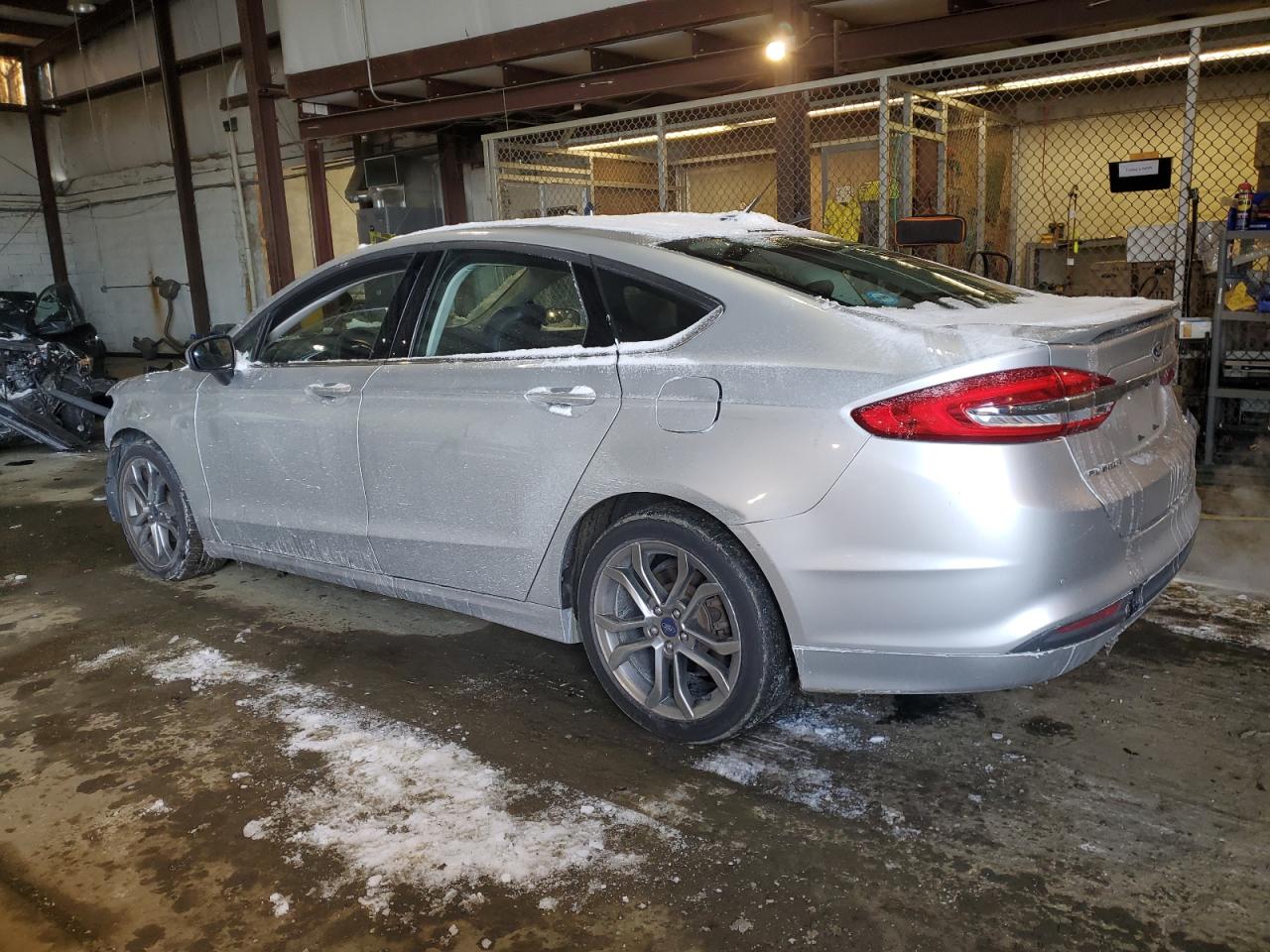 2017 Ford Fusion VIN 3FA6P0HD8HR173960 Copart auction photo, front end / minor dent/scratches damage thumbnail 2