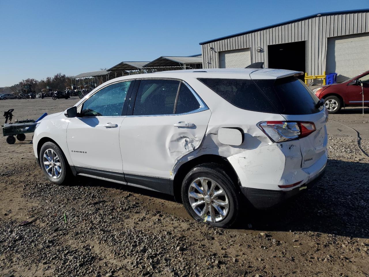 2019 Chevrolet Equinox VIN 3GNAXTEV2KL333416 Copart auction photo, rear end / side damage thumbnail 2