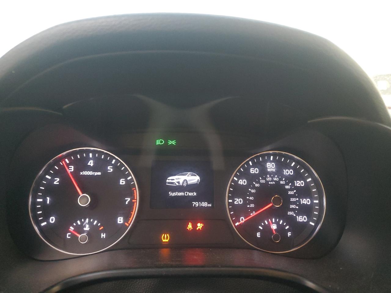 2021 KIA Forte VIN 3KPF24AD8ME349434 Copart auction photo, front end / minor dent/scratches damage thumbnail 9