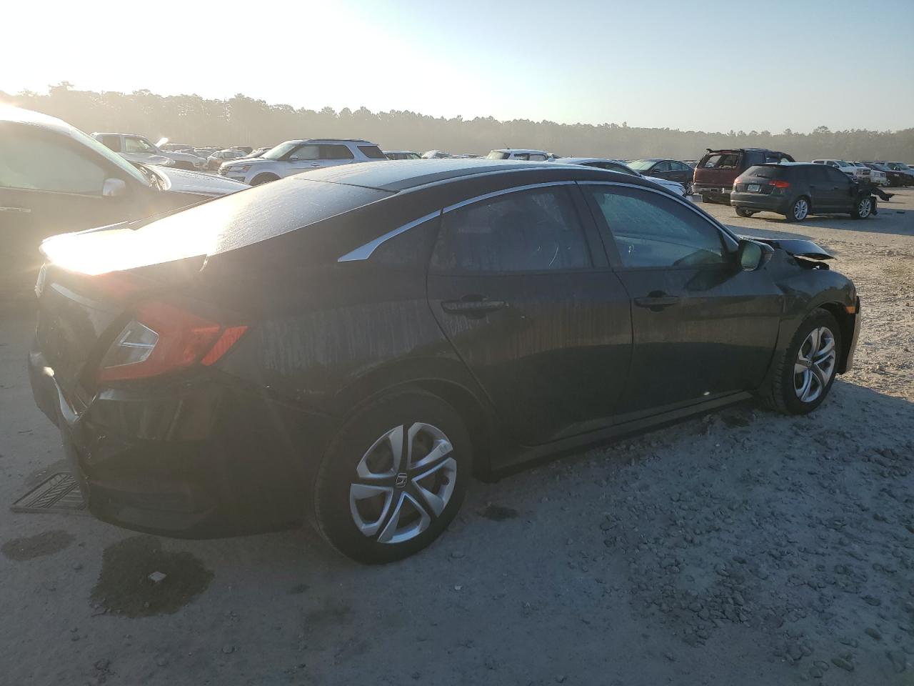 2017 Honda Civic VIN 19XFC2F55HE053747 Copart auction photo, front end damage thumbnail 3