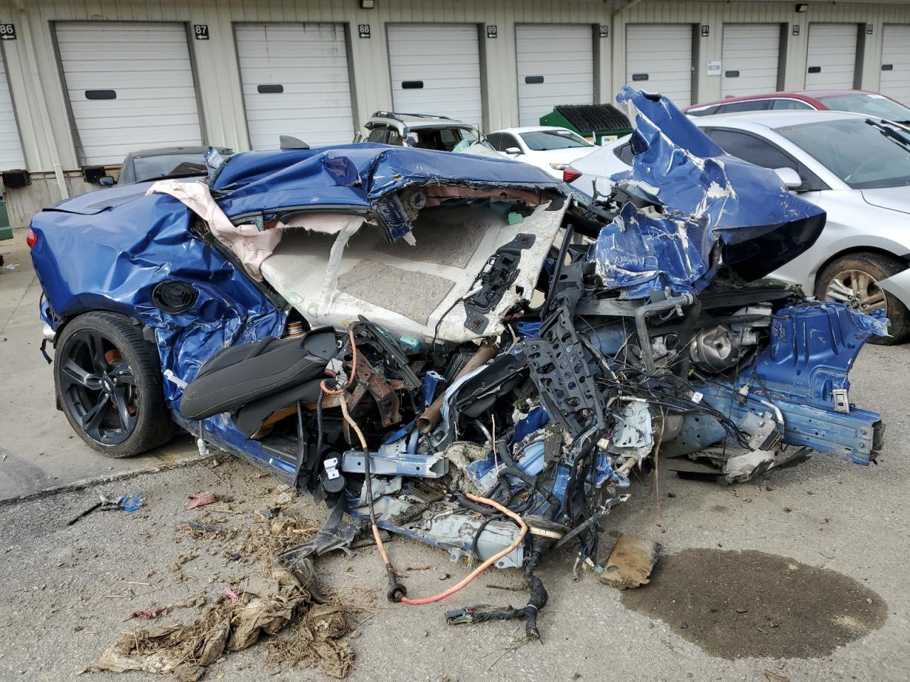 2019 Chevrolet Camaro VIN 1G1FB1RX5K0115067 Copart auction photo, all over / rollover damage thumbnail 4