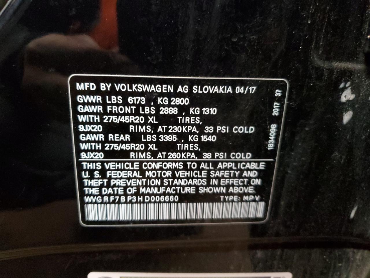 2017 Volkswagen Touareg VIN WVGRF7BP3HD006660 Copart auction photo, front end damage thumbnail 14