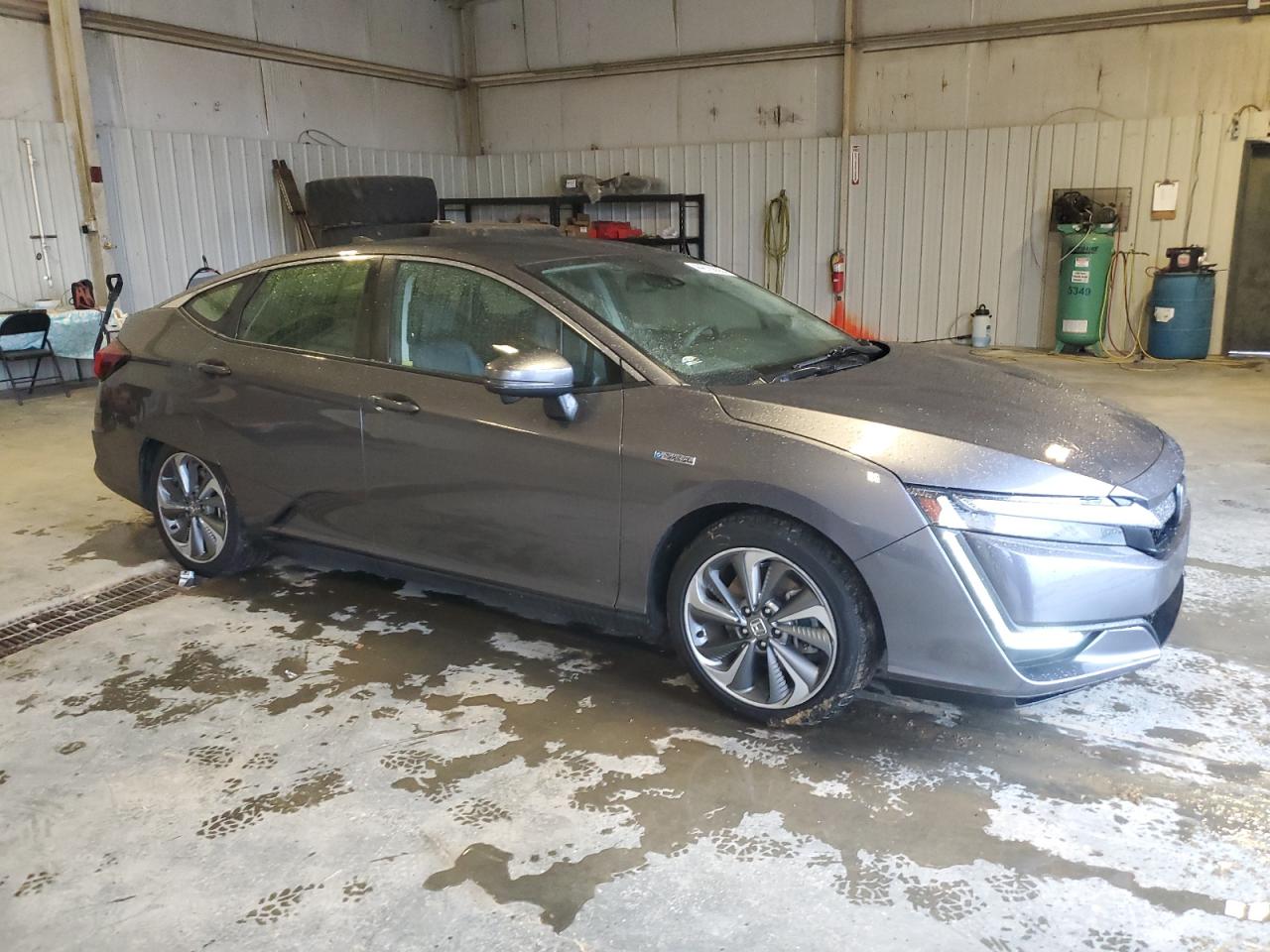 2018 Honda Clarity VIN JHMZC5F17JC013628 Copart auction photo, rear end damage thumbnail 4
