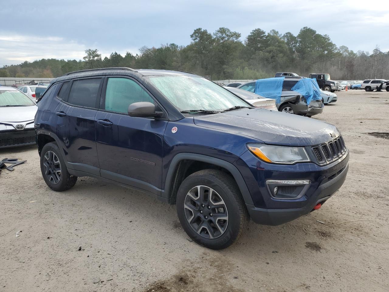 2019 Jeep Compass VIN 3C4NJDDB1KT622389 Copart auction photo, rear end damage thumbnail 4