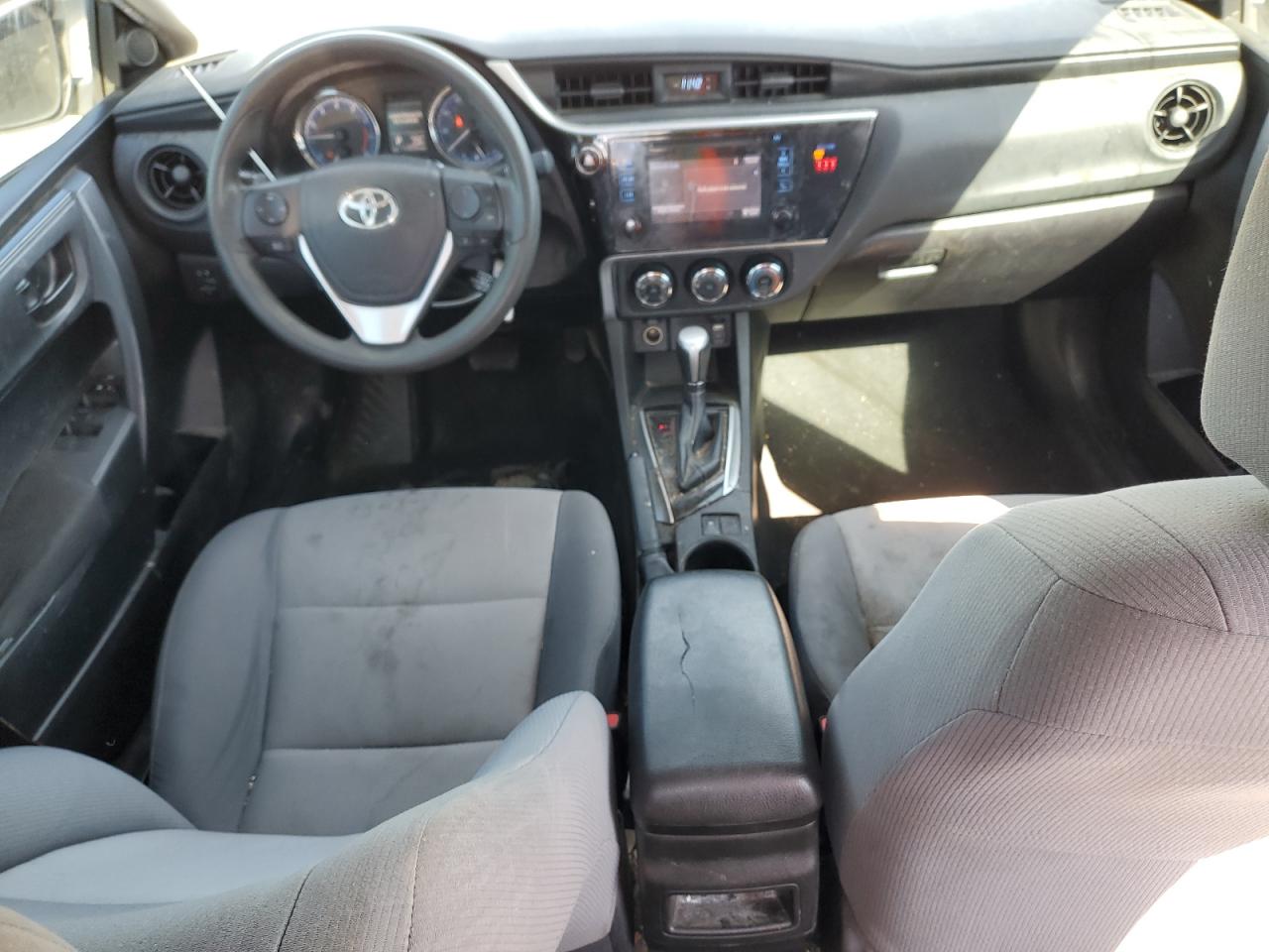 2018 Toyota Corolla VIN 5YFBURHE5JP843264 Copart auction photo, all over damage thumbnail 8