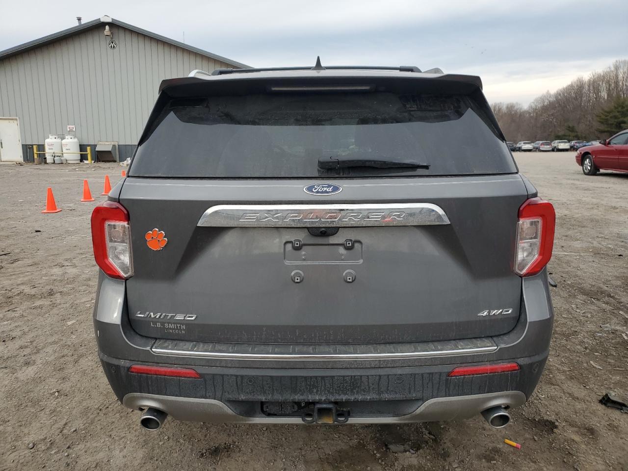 2023 Ford Explorer VIN 1FMSK8FH7PGA90422 Copart auction photo, front end / side damage thumbnail 6