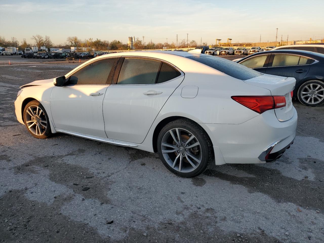 2020 Acura TLX VIN 19UUB2F49LA004288 Copart auction photo, front end / mechanical damage thumbnail 2