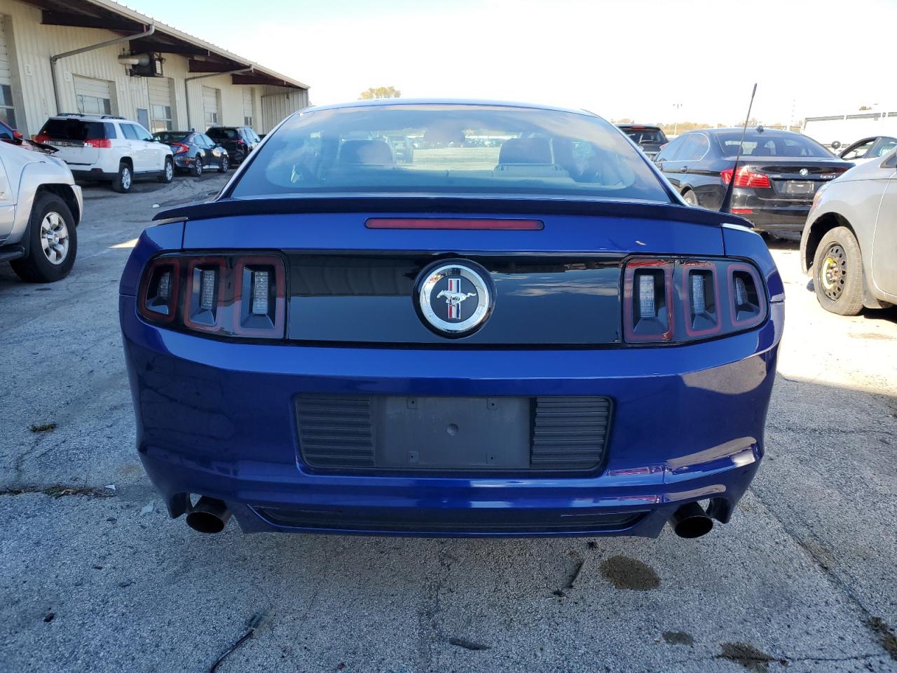2013 Ford Mustang VIN 1ZVBP8AM8D5258941 Copart auction photo, front end damage thumbnail 6