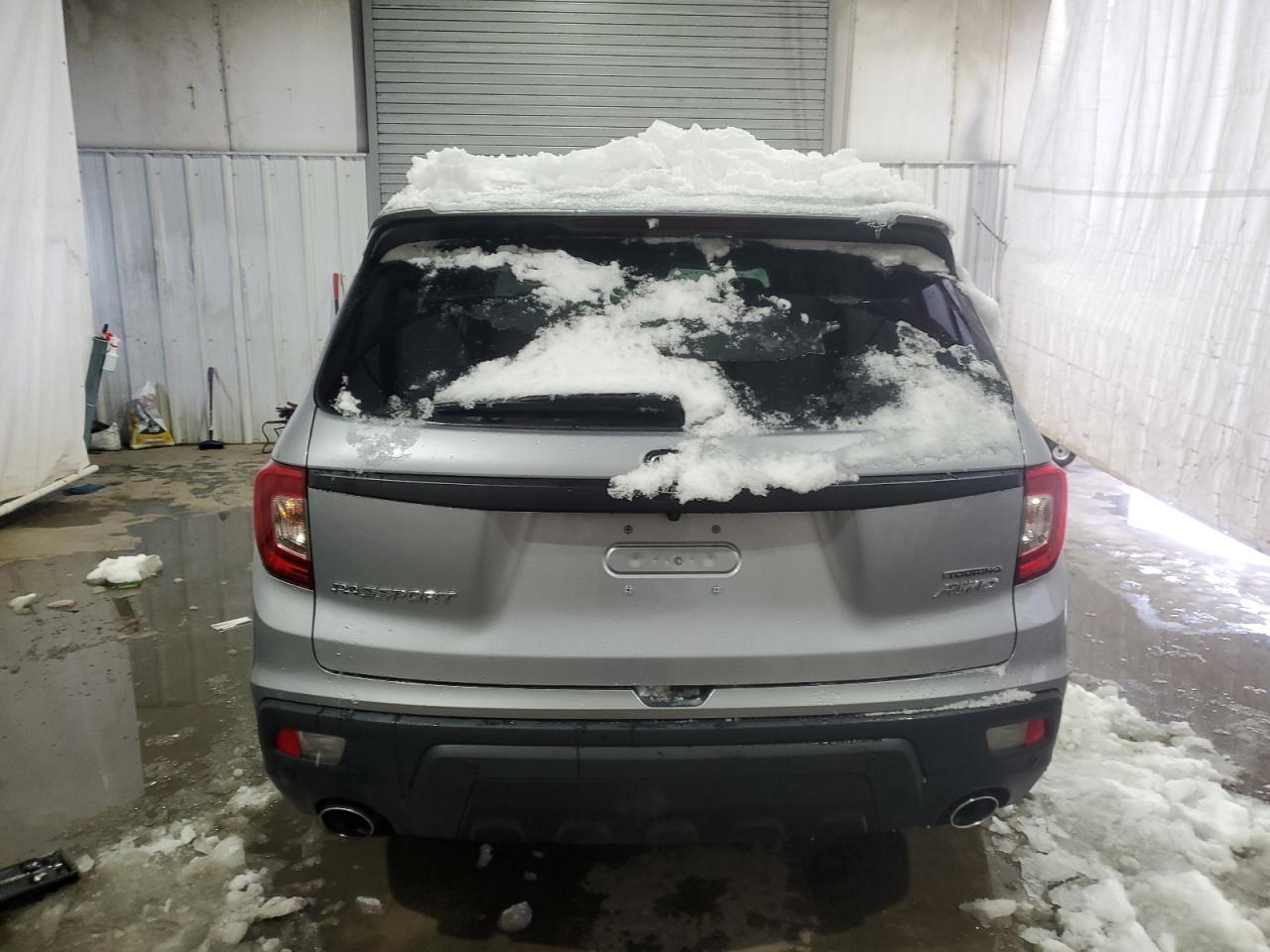 2020 Honda Passport VIN 5FNYF8H98LB005911 Copart auction photo, front end damage thumbnail 6
