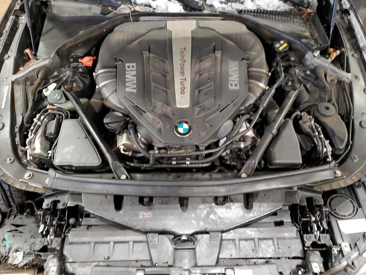 2016 BMW 5er VIN WBAKP9C53GD980615 Copart auction photo, front end damage thumbnail 11