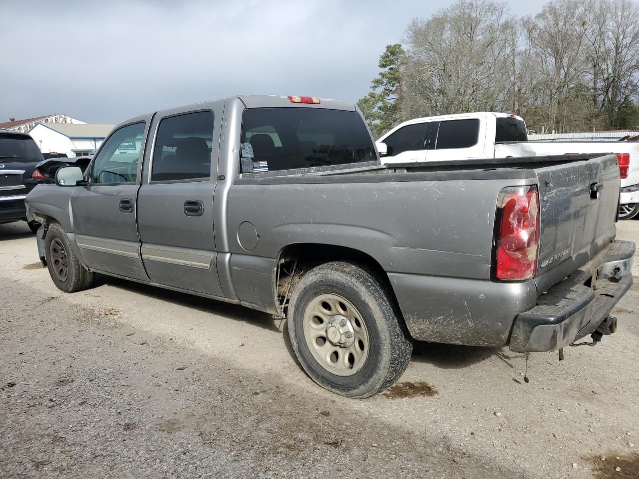 2007 Chevrolet Silverado VIN 2GCEC13V371122540 Copart auction photo, front end / minor dent/scratches damage thumbnail 2