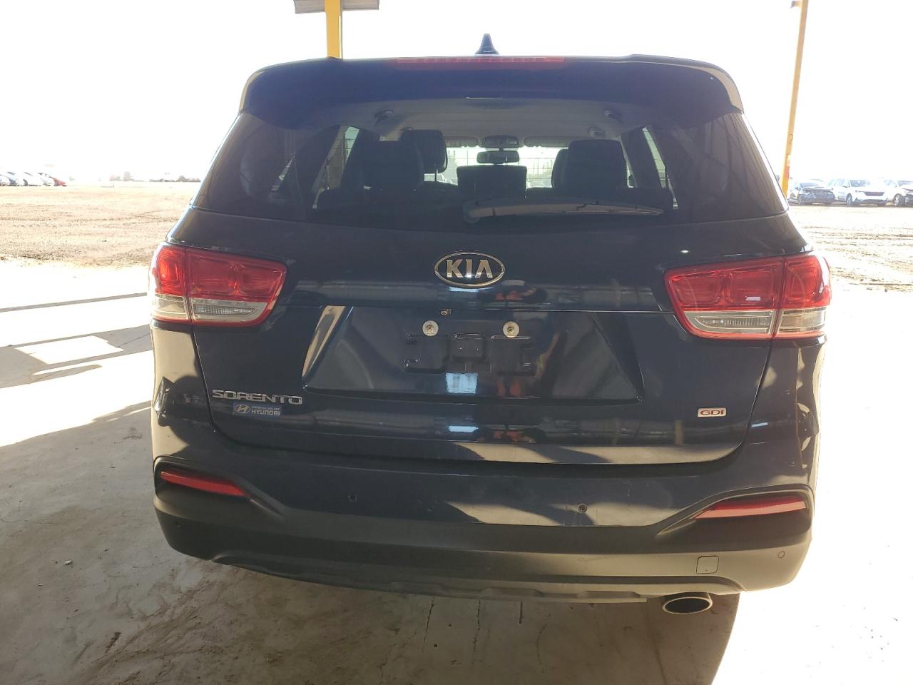 2016 KIA Sorento VIN 5XYPG4A34GG182946 Copart auction photo, front end damage thumbnail 6