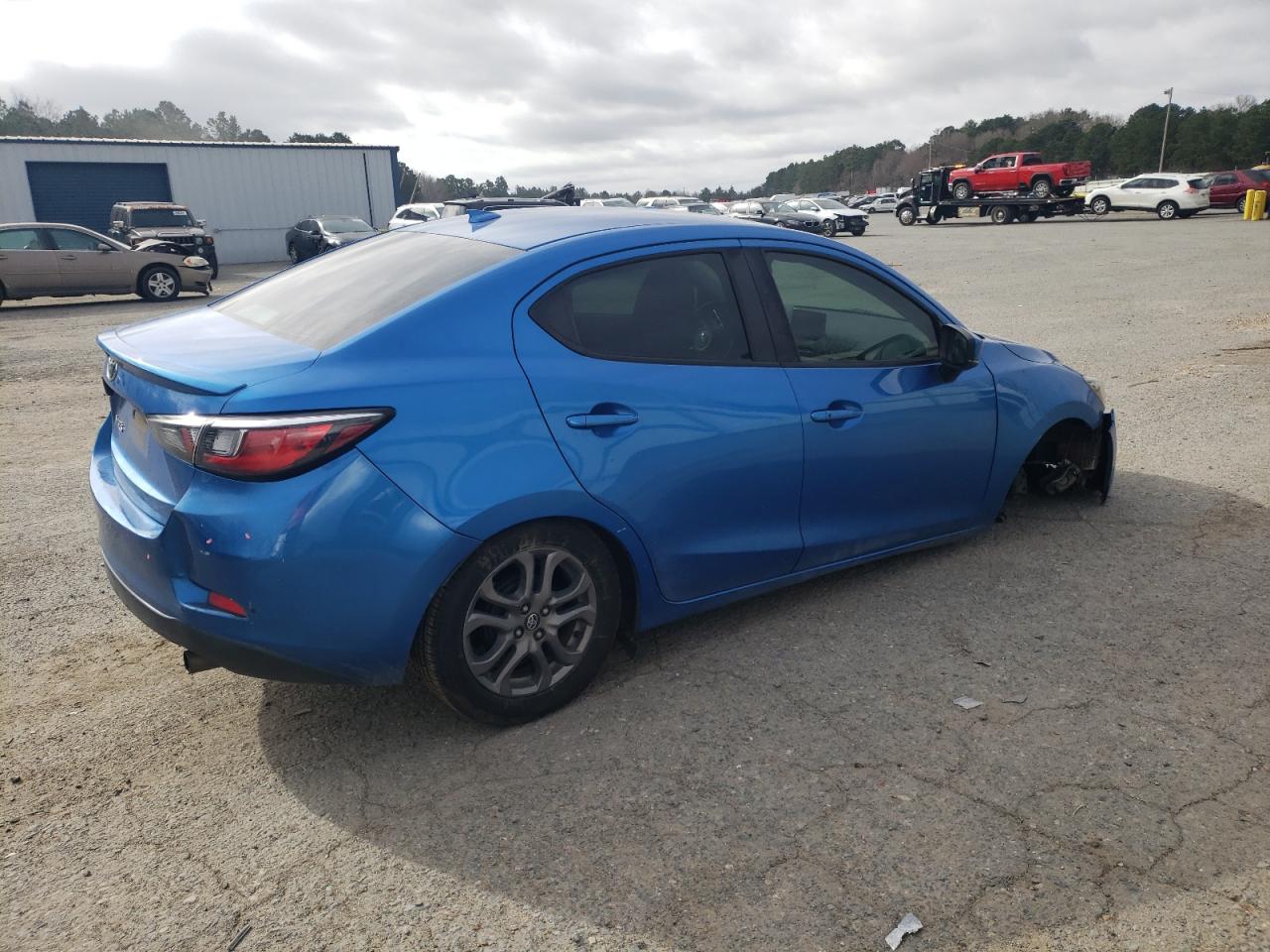 2019 Toyota Yaris VIN 3MYDLBYV5KY511895 Copart auction photo, undercarriage damage thumbnail 3