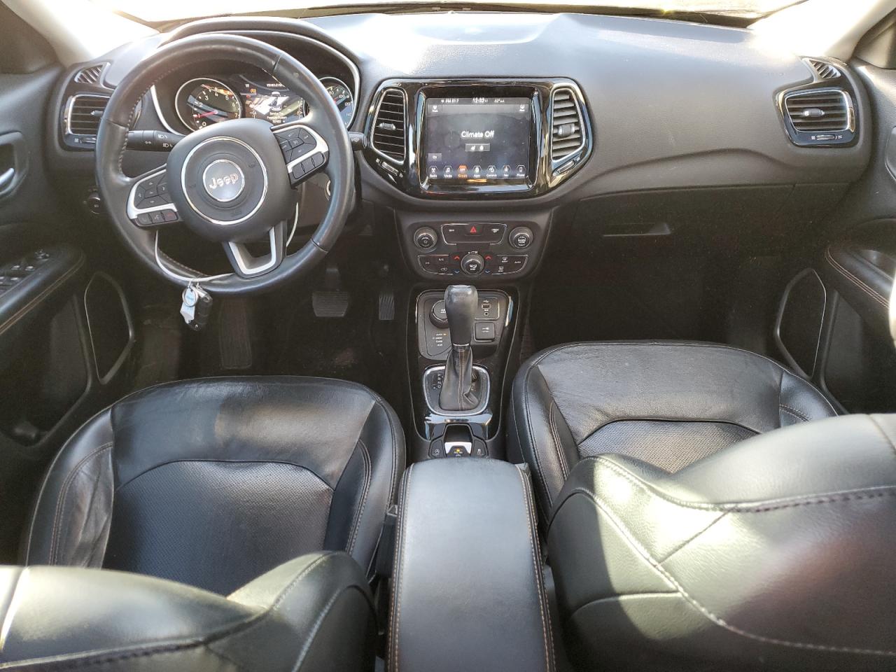 2018 Jeep Compass VIN 3C4NJDCB5JT190616 Copart auction photo, hail damage thumbnail 8