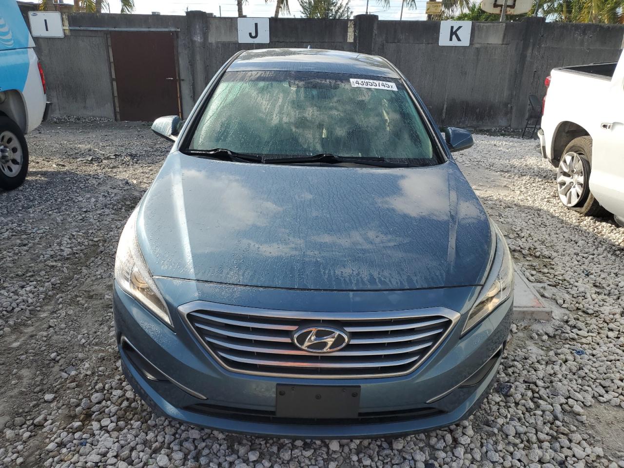 2016 Hyundai Sonata VIN 5NPE24AF2GH403985 Copart auction photo, rear end damage thumbnail 5