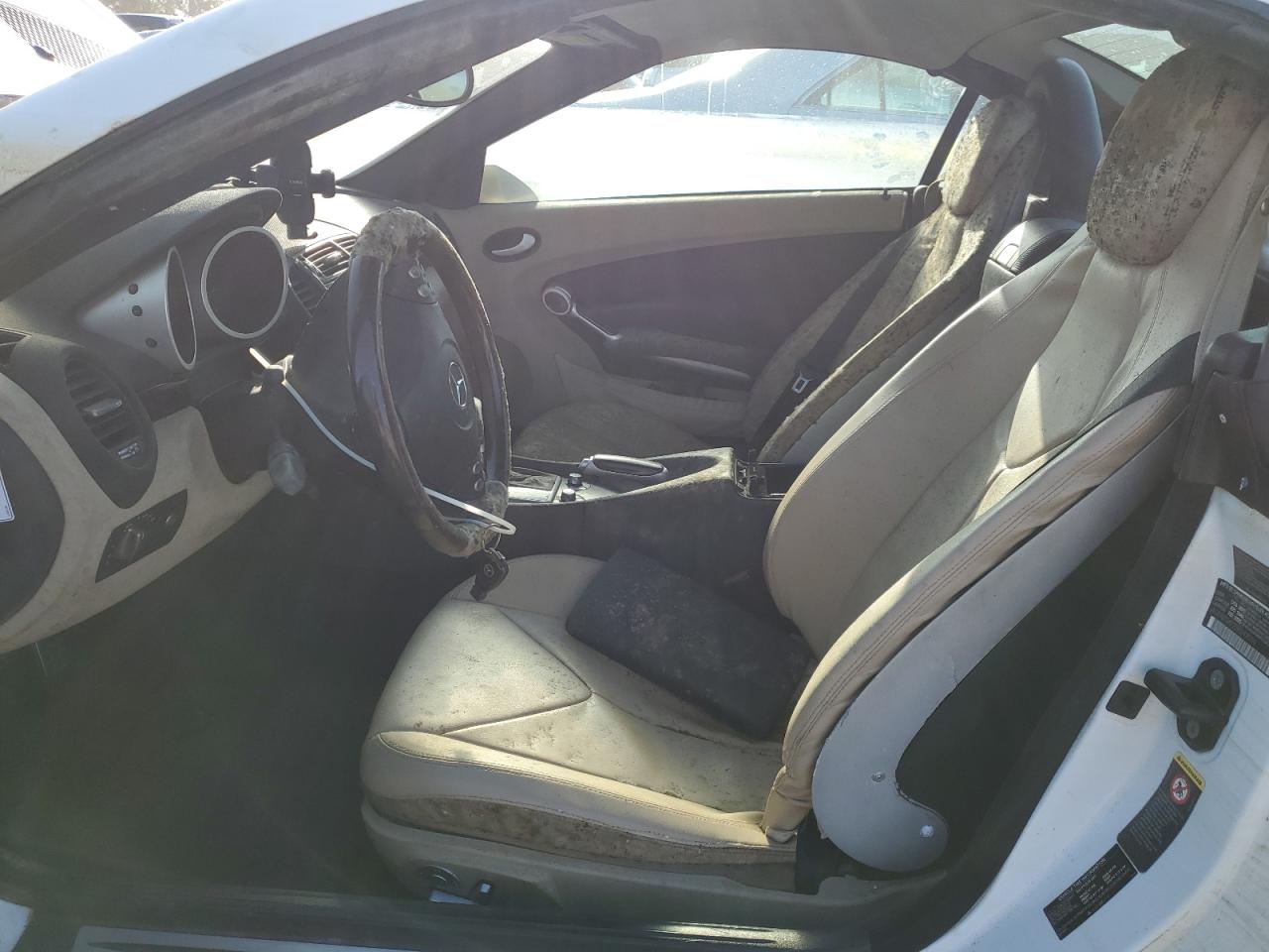 2005 Mercedes-Benz SLK-klasse VIN WDBWK56F25F049054 Copart auction photo, water/flood damage thumbnail 7
