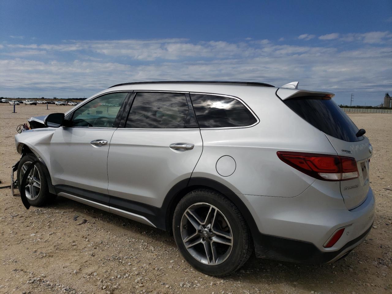 2017 Hyundai Santa Fe VIN KM8SR4HF7HU171214 Copart auction photo, front end damage thumbnail 2