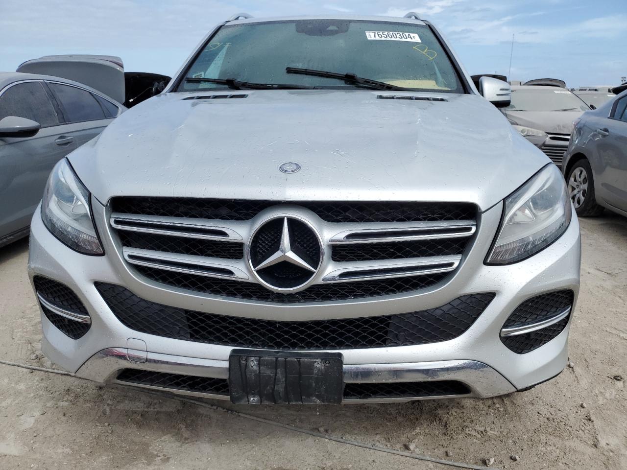 2017 Mercedes-Benz GLE VIN 4JGDA5HB7HA899605 Copart auction photo, water/flood / all over damage thumbnail 5