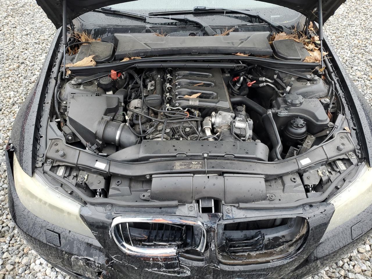 2011 BMW 3er VIN WBAPN7C52BA780173 Copart auction photo, front end / undercarriage damage thumbnail 11