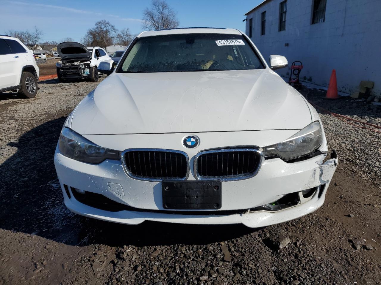 2014 BMW 3er VIN WBA3C3G52ENR25118 Copart auction photo, side damage thumbnail 5
