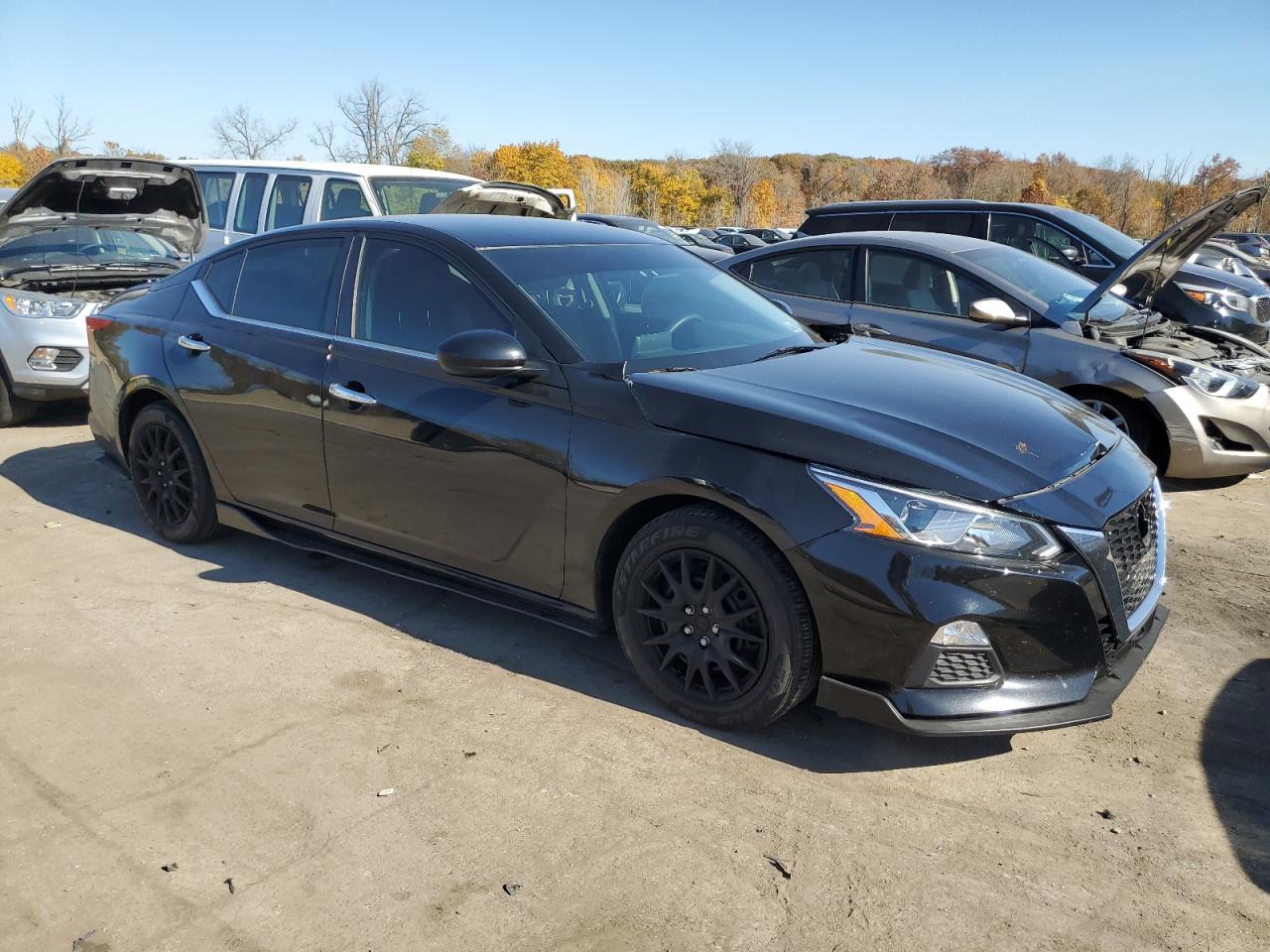 2020 Nissan Altima VIN 1N4BL4BV4LC225952 Copart auction photo, front end / minor dent/scratches damage thumbnail 4
