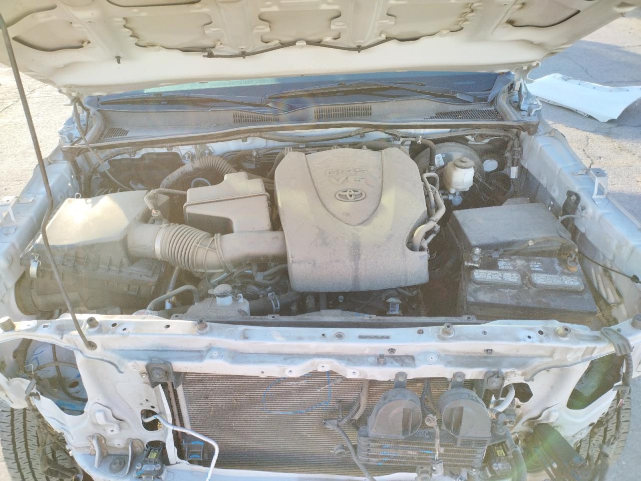 2019 Toyota Tacoma VIN 5TFAZ5CN8KX073898 Copart auction photo, front end damage thumbnail 11