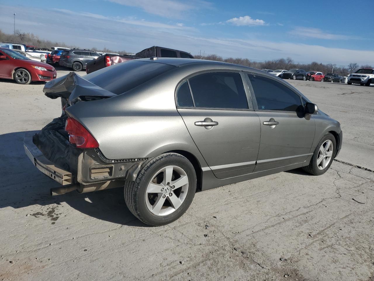 2008 Honda Civic VIN 1HGFA16948L028138 Copart auction photo, rear end / minor dent/scratches damage thumbnail 3