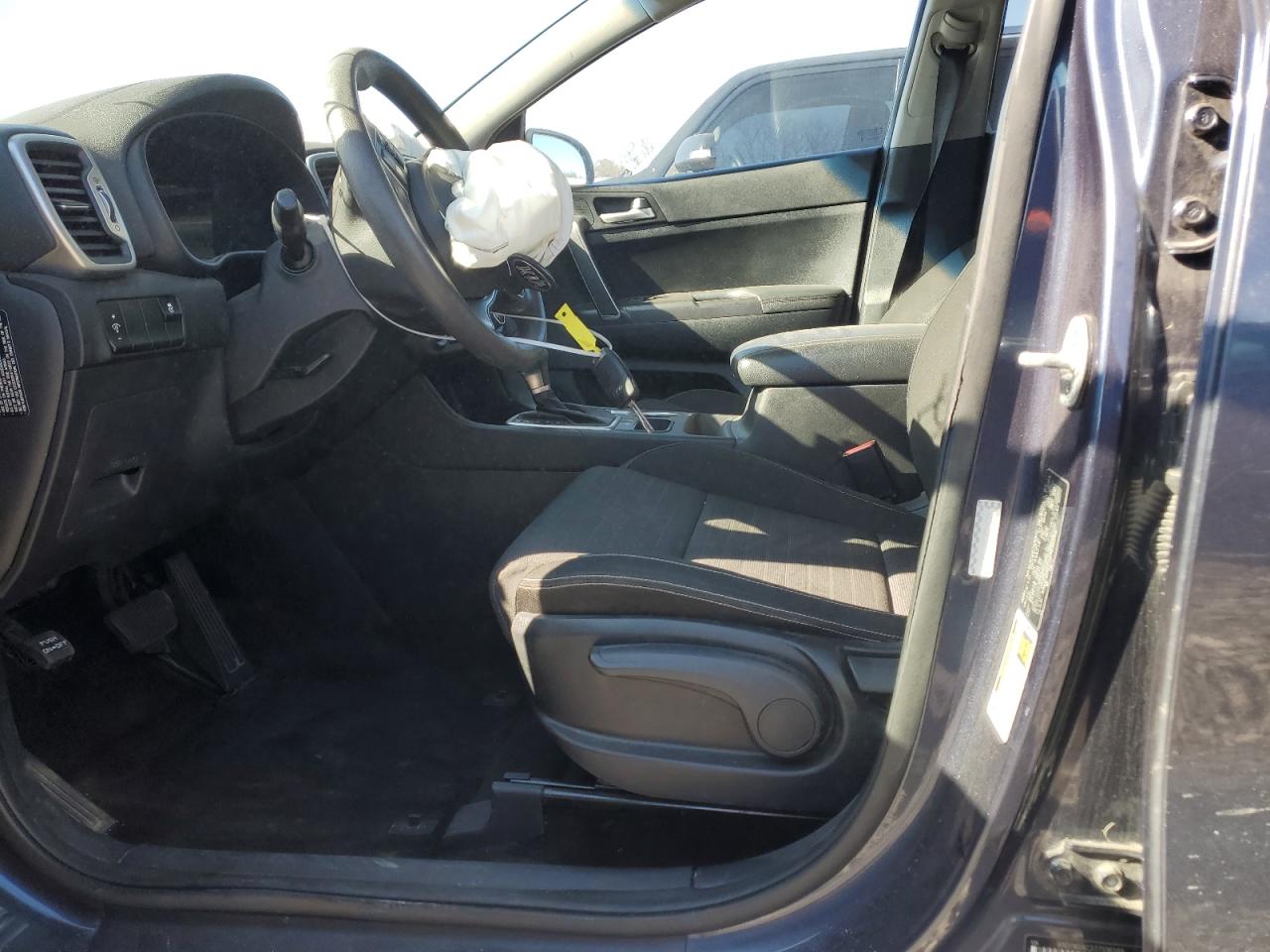 2018 KIA Sportage VIN KNDPM3AC2J7336349 Copart auction photo, front end damage thumbnail 7