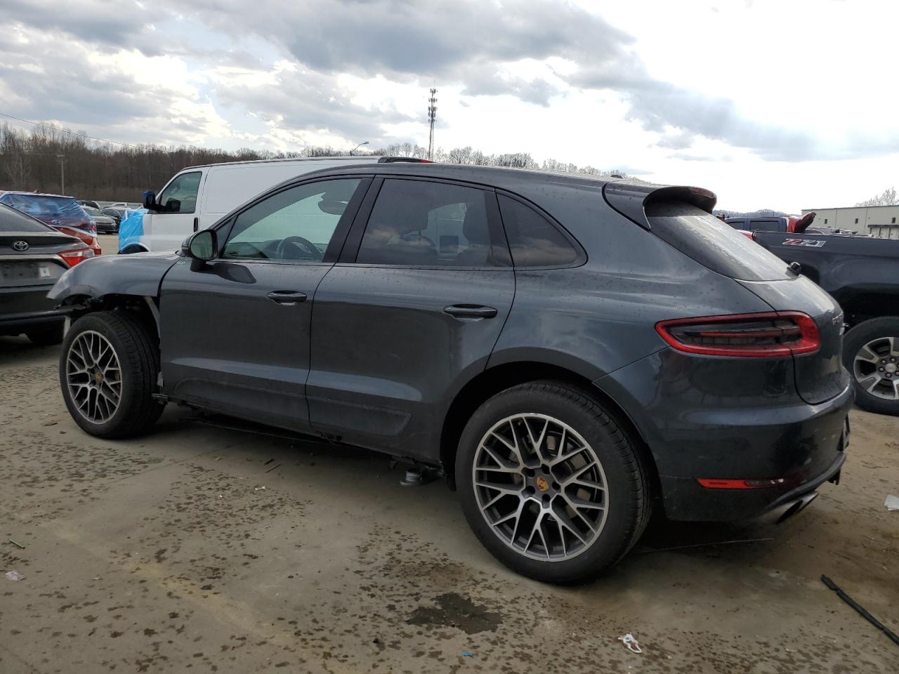 2017 Porsche Macan VIN WP1AB2A54HLB11762 Copart auction photo, front end damage thumbnail 2