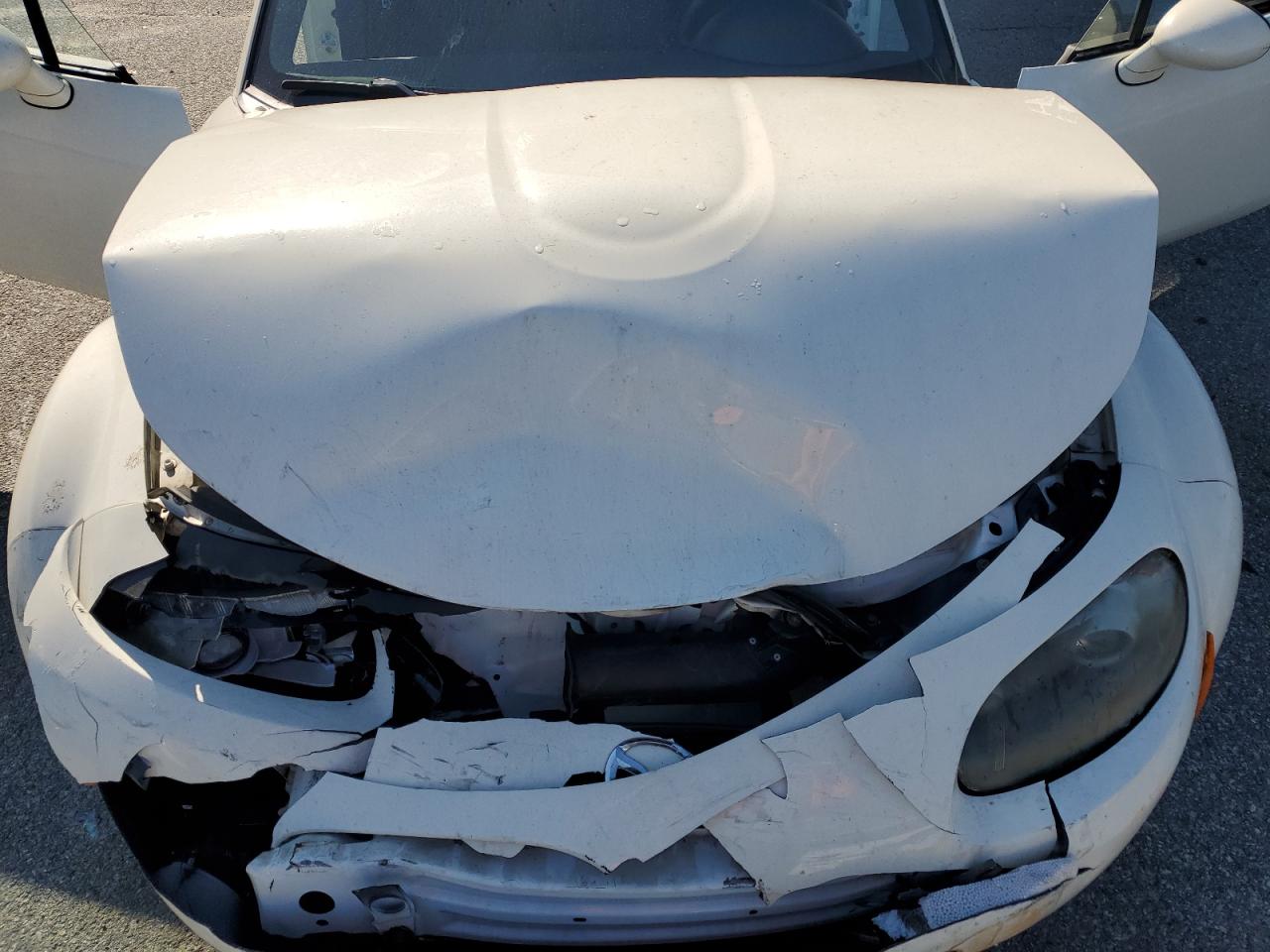 2006 Mazda MX-5 VIN JM1NC25F560116681 Copart auction photo, front end / rear end damage thumbnail 11
