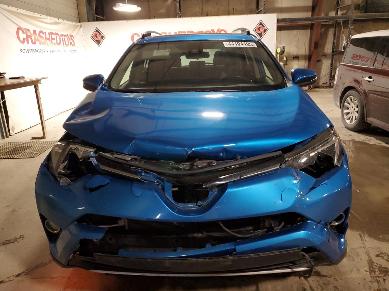 2017 Toyota RAV 4 VIN JTMRJREV4HD102337 Copart auction photo, front end / minor dent/scratches damage thumbnail 5