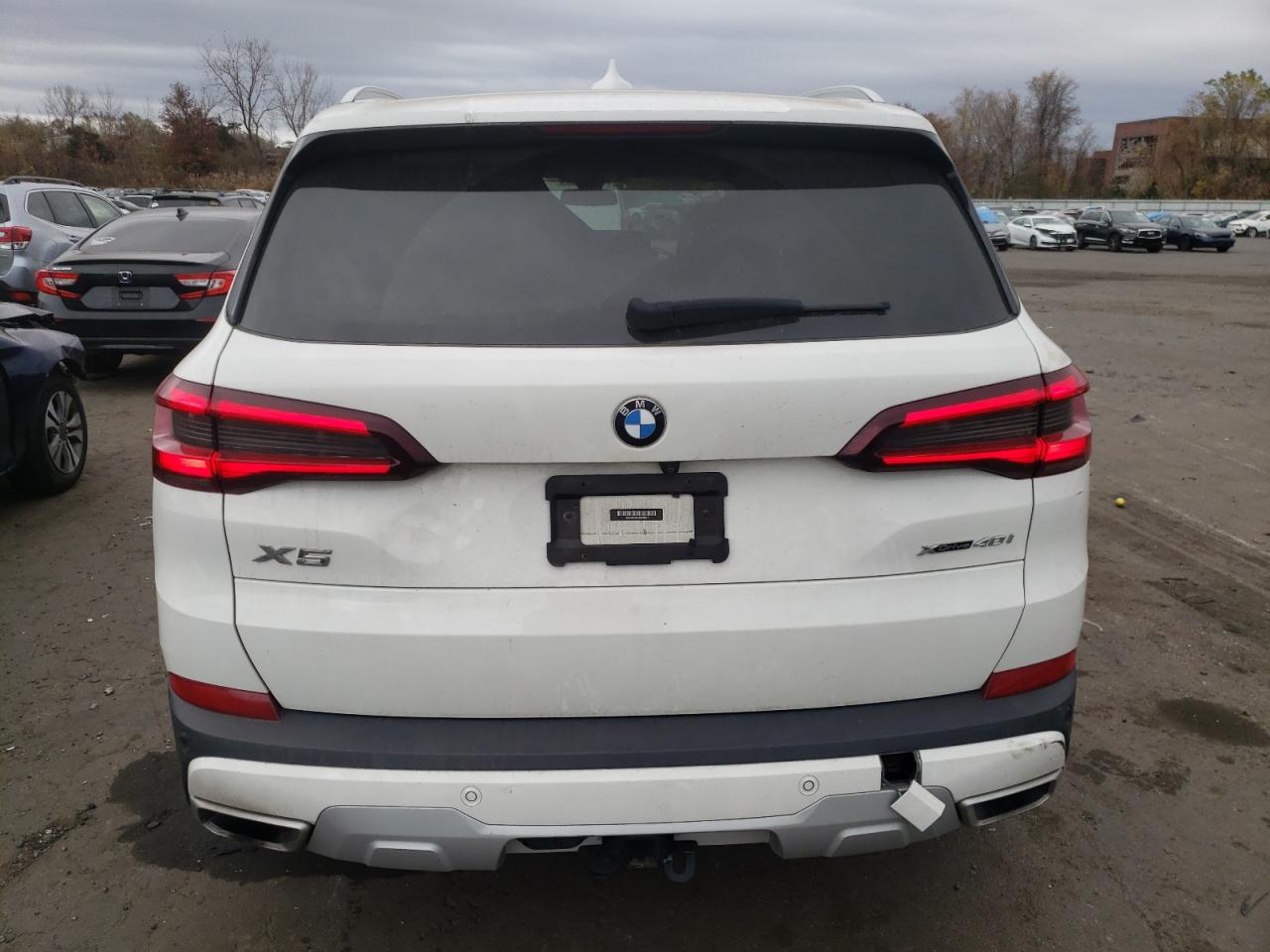 2021 BMW X5 VIN 5UXCR6C03M9E09811 Copart auction photo, front end damage thumbnail 6