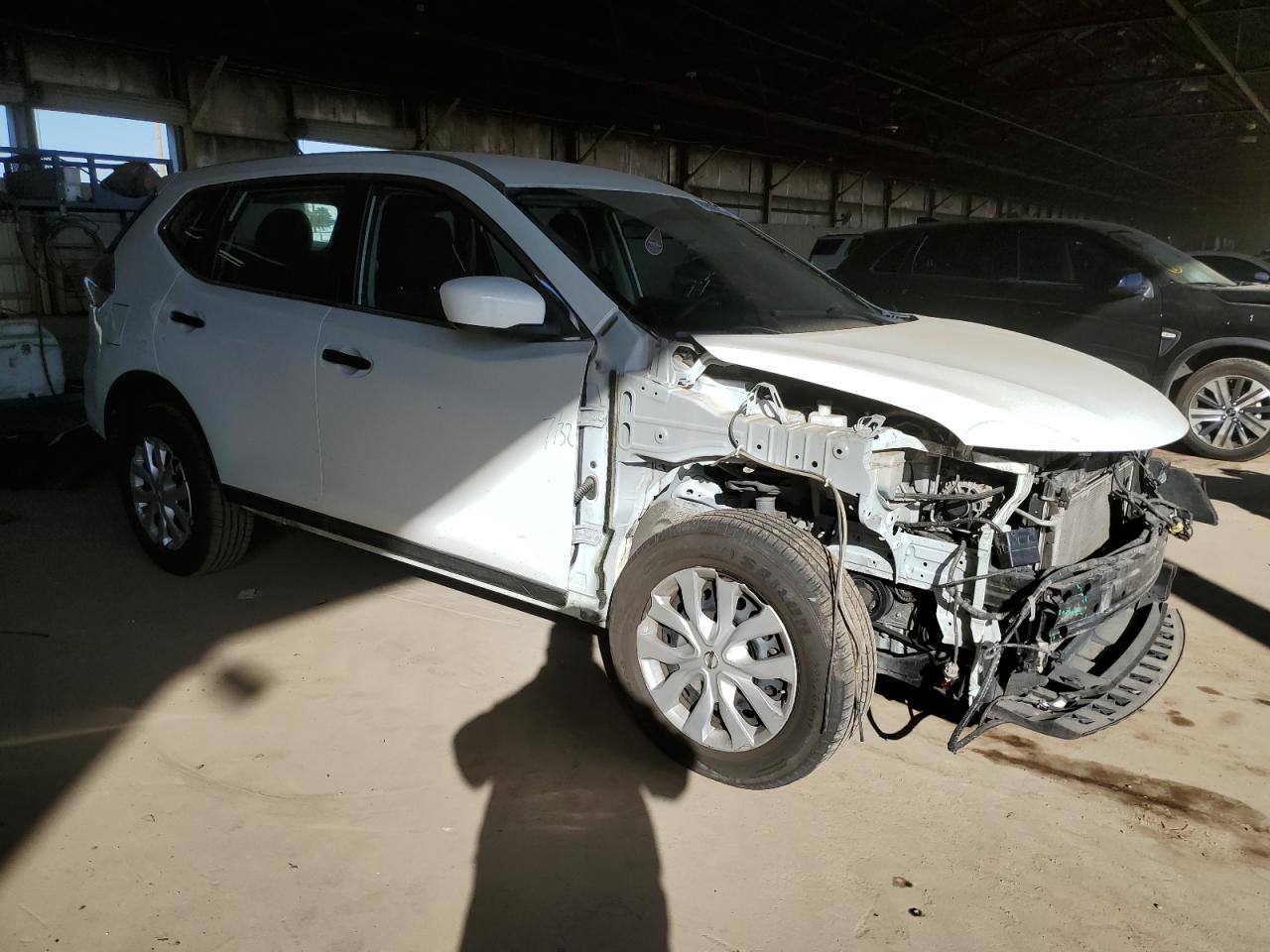2016 Nissan Rogue VIN KNMAT2MT7GP612967 Copart auction photo, front end damage thumbnail 4