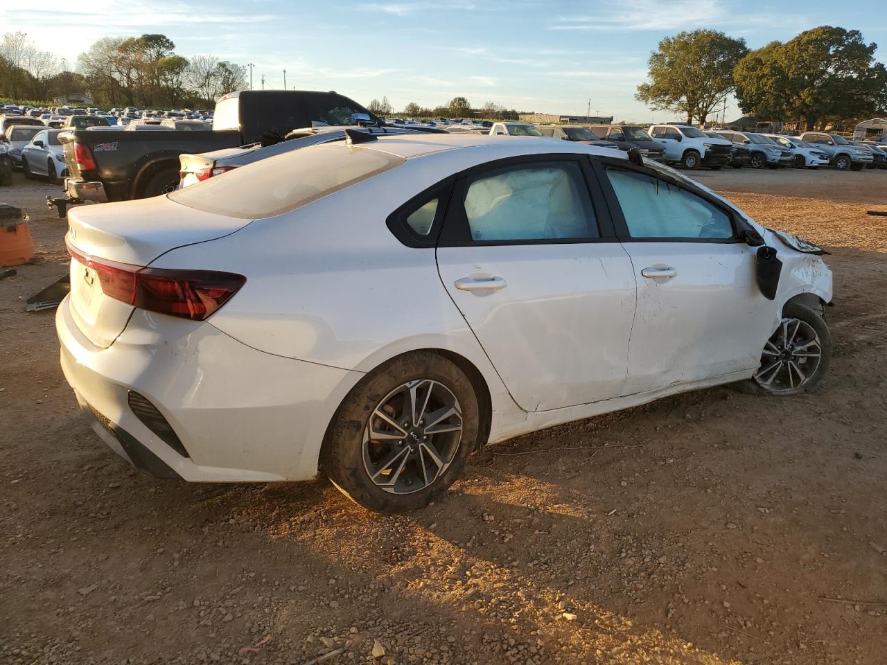 2023 KIA Forte VIN 3KPF24AD3PE612885 Copart auction photo, rollover damage thumbnail 3