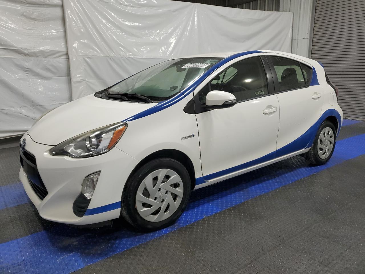 2016 Toyota Prius VIN JTDKDTB31G1121971