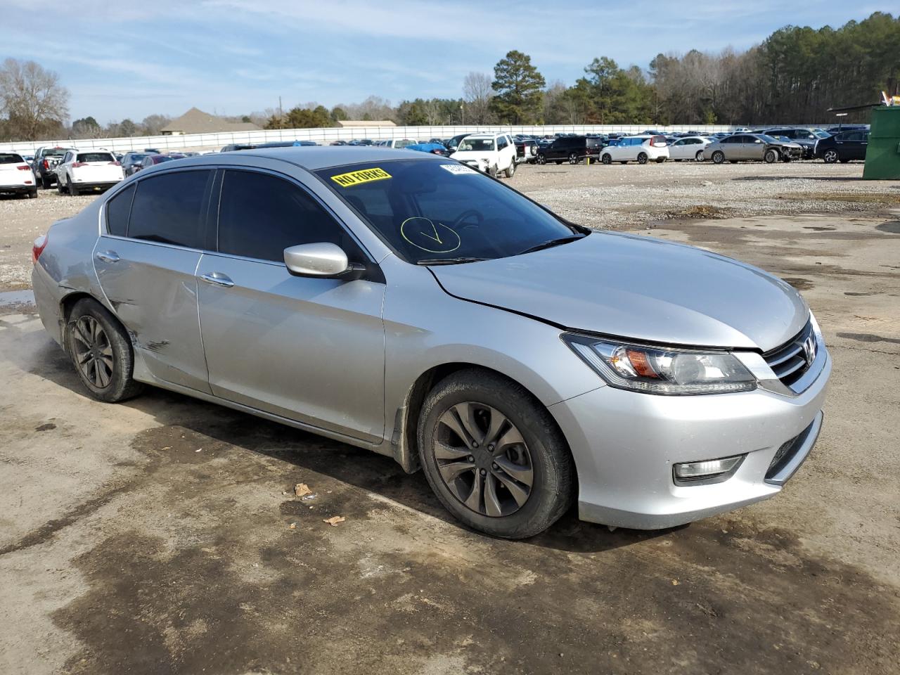2013 Honda Accord VIN 1HGCR2F35DA068778 Copart auction photo, side / minor dent/scratches damage thumbnail 4