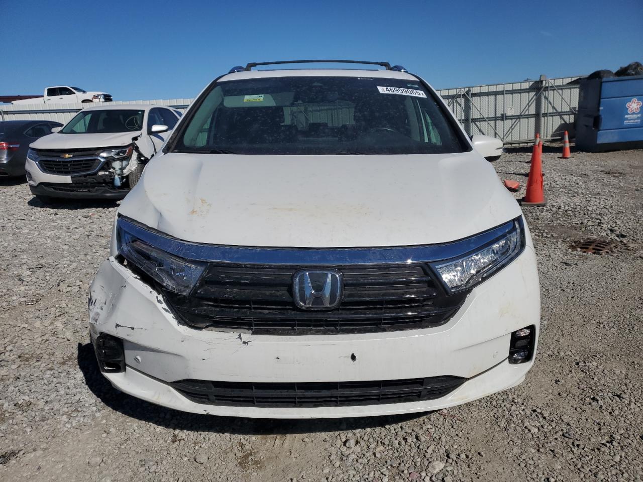 2021 Honda Odyssey VIN 5FNRL6H95MB002421 Copart auction photo, front end / side damage thumbnail 5