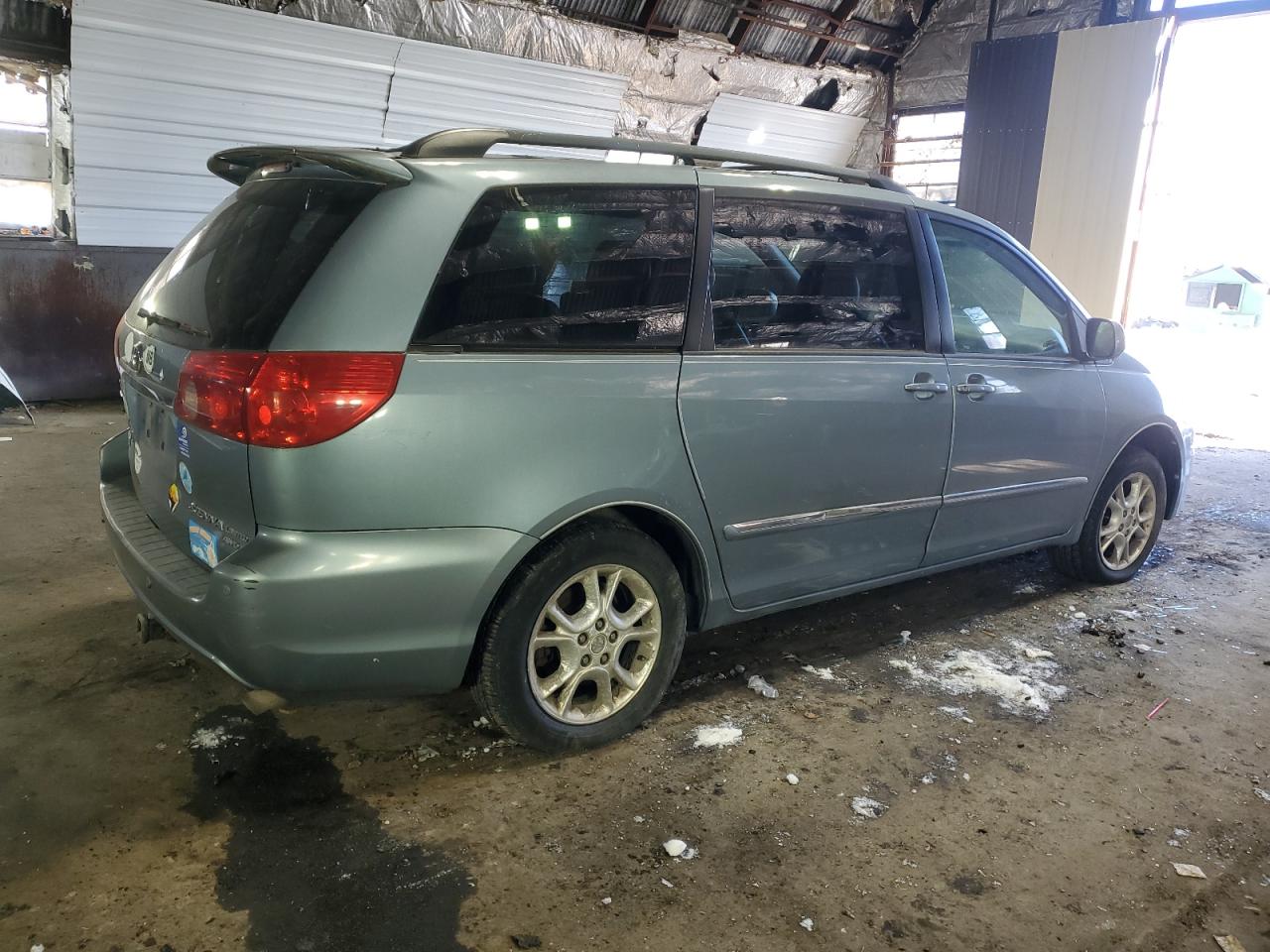 2006 Toyota Sienna VIN 5TDBA22C56S076828 Copart auction photo, normal wear damage thumbnail 3