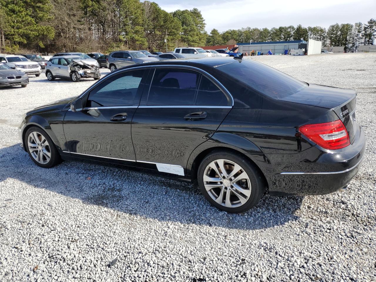 2013 Mercedes-Benz C-klasse VIN WDDGF8AB5DR272918 Copart auction photo, water/flood / minor dent/scratches damage thumbnail 2