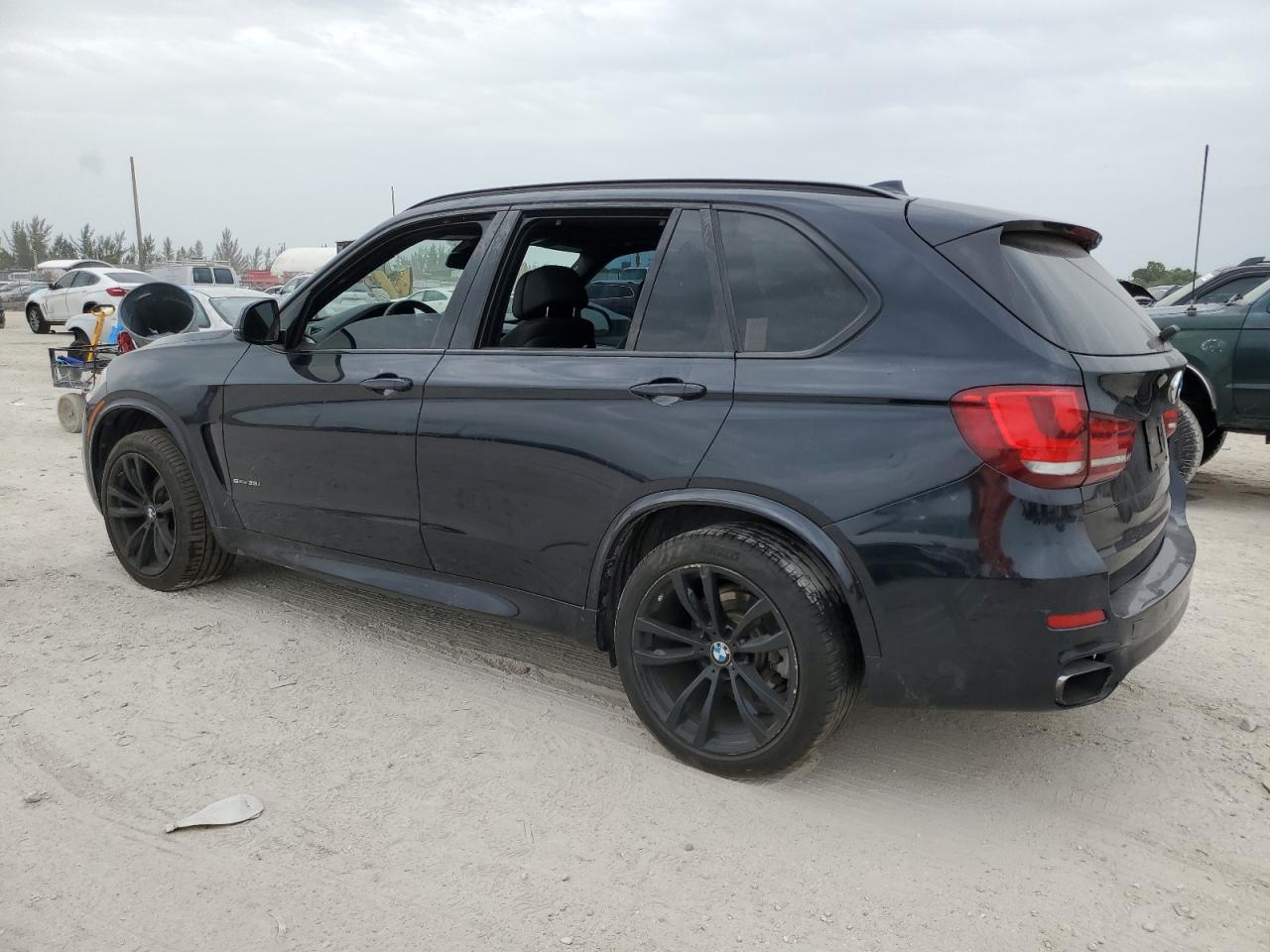 2017 BMW X5 VIN 5UXKR2C53H0U19522 Copart auction photo, water/flood / minor dent/scratches damage thumbnail 2